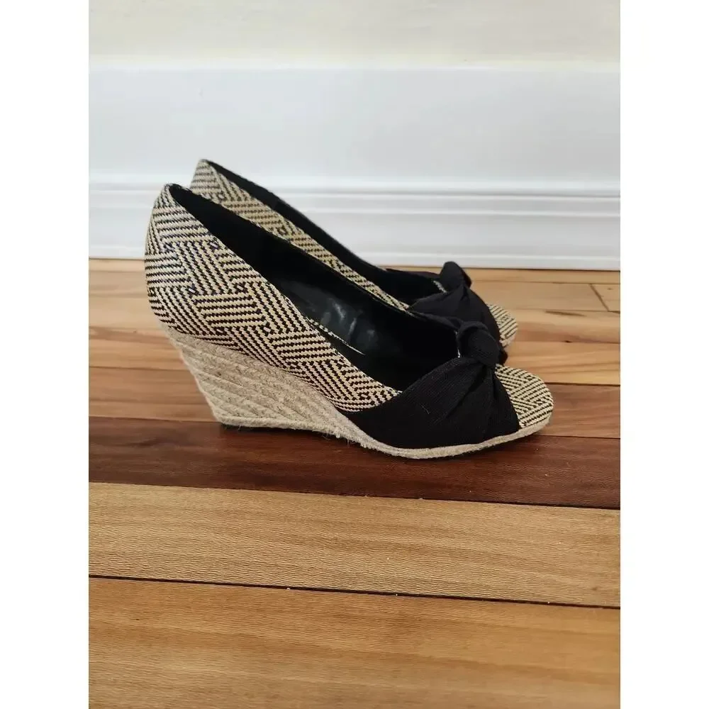 Kelly & Katie Bow Peep Toe Wedge Sandals Fabric Women's Heels 8.5 Espadrille